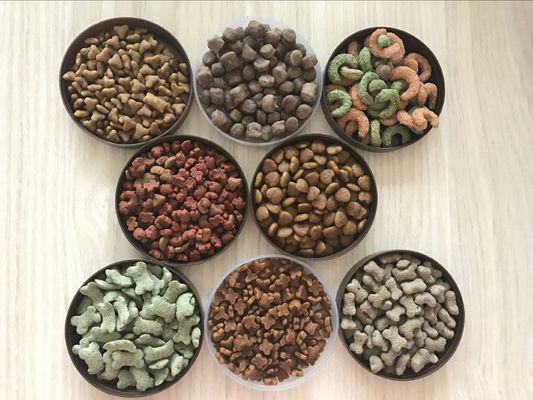 애완 동물 간식 고양이 개 음식 제조 기계 건조 동물 생선 펠렛 진압 생산