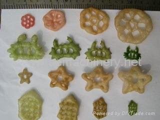 식품 가공 단위 250kg/h 간식 생산용 인기 옥수수 밀가루 진압 기계